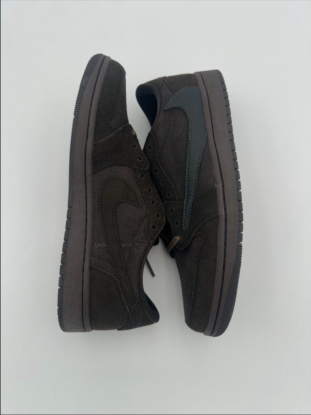 Travis Scott X Nike Velvet Dark Brown Suede Low-Top Sneaker